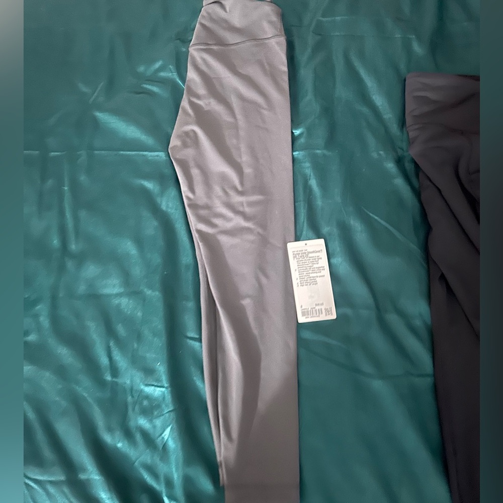 Gray Stretchy Leggings for Active Wear